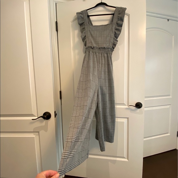 Anthropologie Pants - Anthropologie London Rose Jumper Romper size XL